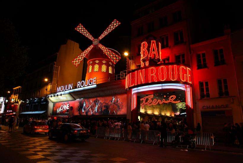 Hotel Cristal - Moulin Rouge